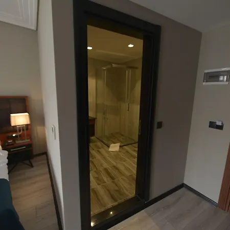 Otel Grand Vaves 4*