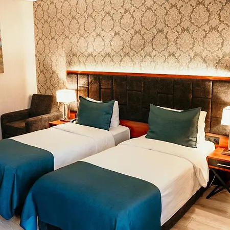 Otel Grand Vaves 4*