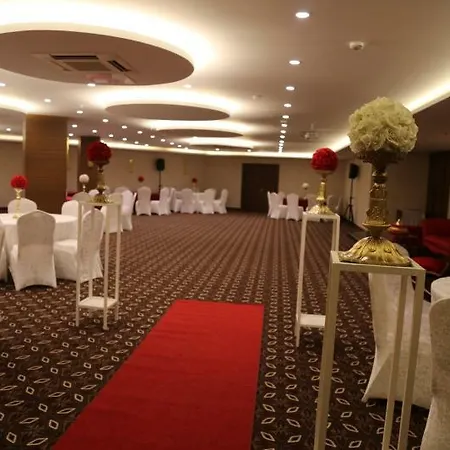 Grand Vaves Otel 4*